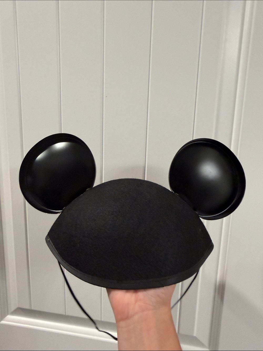 Walt Disney World Classic Mickey Ear Hat - Adult size - Picture 2 of 3